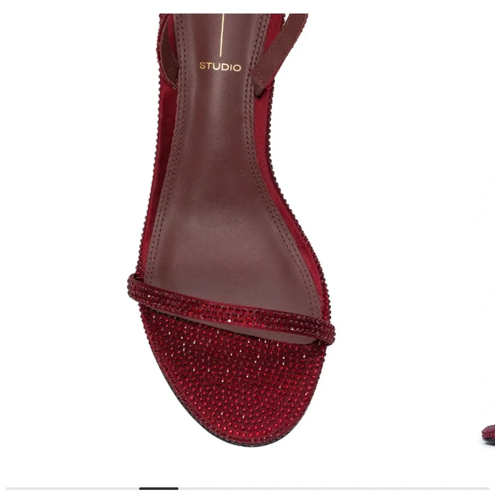 ✨Crystal Embellished Luciana Slingback
Sandal in Syrah Satin BLACK SUEDE STUDIO✨ - Picture 4 of 11